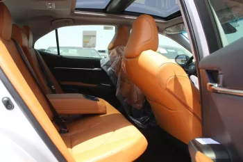 Toyota Camry Grande 2023 2.5L hybrid