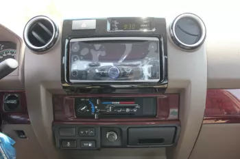TOYOTA LAND CRUISER LX PICKUP 4.0L PETROL 4WD 2023 BEIGE
