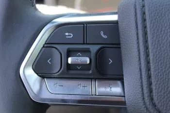 TOYOTA LAND CRUISER LC300 3.5L PETROL EUROPE SPECS 2022 MODEL