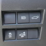 TOYOTA LAND CRUISER LC300 3.5L PETROL EUROPE SPECS 2022 MODEL - Thumbnail 12