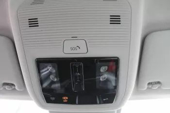 ID.6 CROZZ PRO 7 SEATER ELECTRIC RWD 2022 WHITE
