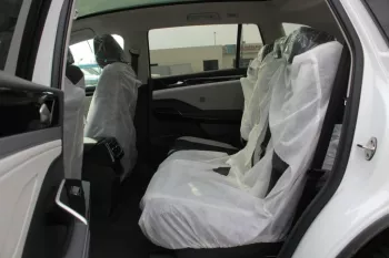 ID.6 CROZZ PRO 7 SEATER ELECTRIC RWD 2022 WHITE