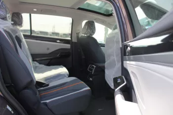 VOLKSWAGEN ID 6 PRO CROZZ ELECTRIC CAR 6 STR 2022MY