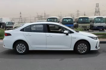 TOYOTA COROLLA HYBRID FWD 1.8L 2021