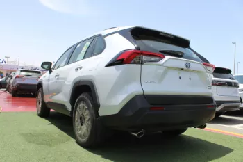 2023 TOYOTA RAV4 2.5 L HAYBRID , 4WD , OPENABLE SUNROOF