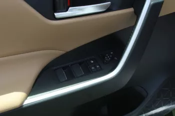 2023 TOYOTA RAV4 2.5 L HAYBRID , 4WD , OPENABLE SUNROOF
