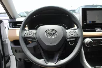 2023 TOYOTA RAV4 2.5 L HAYBRID , 4WD , OPENABLE SUNROOF