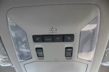 2023 TOYOTA RAV4 2.5 L HAYBRID , 4WD , OPENABLE SUNROOF