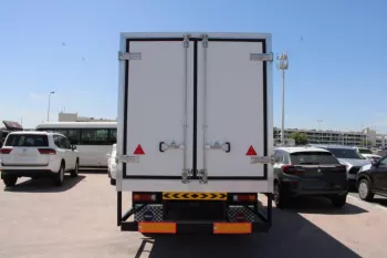 LHD - MITSUBISHI FUSO CANTER 4.2 L DSL CHASSIS SCABIN WITH REFRIGERATOR 2022
