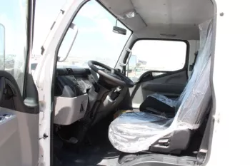 LHD - MITSUBISHI FUSO CANTER 4.2 L DSL CHASSIS SCABIN WITH REFRIGERATOR 2022