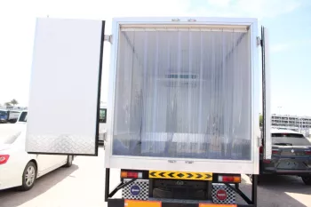 LHD - MITSUBISHI FUSO CANTER 4.2 L DSL CHASSIS SCABIN WITH REFRIGERATOR 2022