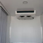 LHD - MITSUBISHI FUSO CANTER 4.2 L DSL CHASSIS SCABIN WITH REFRIGERATOR 2022 - Thumbnail 15