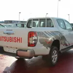 MITSUBISHI L200 , PICK UP , DOUBLE CAB , 2.4L DIESEL , 4WD , AUTOMATIC TRANSMISSION , 2023MY - Thumbnail 5
