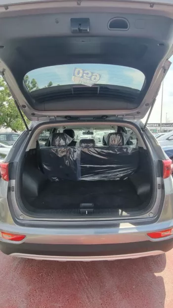 KIA SPORTAGE 2018 GRAY 34691KM 2.4L
