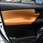 LHD - TOYOTA FORTUNER 2.7L PETROL 2023 4WD GX-2 AUTO - Thumbnail 4