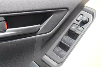 LHD - TOYOTA LANDCRUISER 300 3.3L DIESEL AX AUTO