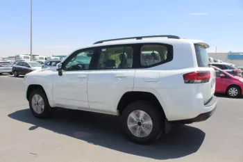 LHD - TOYOTA LANDCRUISER 300 3.3L DIESEL AX AUTO
