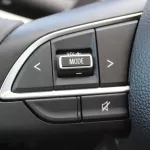 LHD - SUZUKI VITARA 2023 1.5L HYBRID 4WD GLX AUTO - Thumbnail 10
