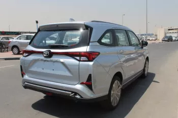 LHD - TOYOTA VELOZ 1.5L 2023 PETROL GLX AUTO