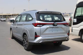 LHD - TOYOTA VELOZ 1.5L 2023 PETROL GLX AUTO