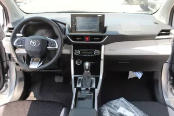 LHD - TOYOTA VELOZ 1.5L 2023 PETROL GLX AUTO