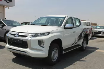 MITSUBISHI L200 2.4L 4X4 DOUBLE CABIN MANUAL TRANSMISSION PETROL 2022 MODEL