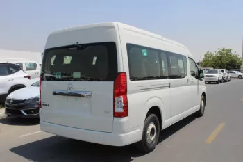 TOYOTA HIACE 3.5 L PETROL GL FULL OPTIONS AUTO