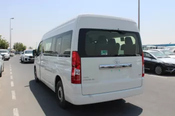 TOYOTA HIACE 3.5 L PETROL GL FULL OPTIONS AUTO