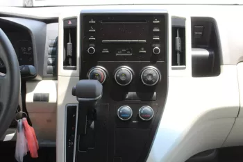 TOYOTA HIACE 3.5 L PETROL GL FULL OPTIONS AUTO
