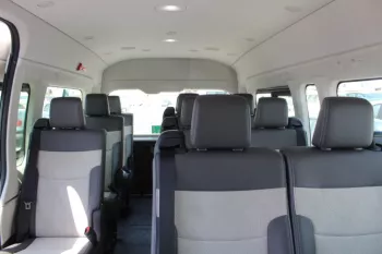 TOYOTA HIACE 3.5 L PETROL GL FULL OPTIONS AUTO