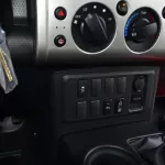 2022 MODEL TOYOTA FJ CRUISER GXR V6 4.0L PETROL  AUTOMATIC TRANSMISSION - Thumbnail 13