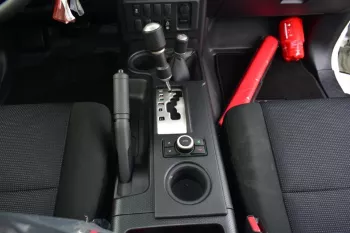 2022 MODEL TOYOTA FJ CRUISER GXR V6 4.0L PETROL  AUTOMATIC TRANSMISSION