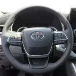 2023 TOYOTA HIGHLANDER GLE HYBRID 2.5L - Thumbnail 10