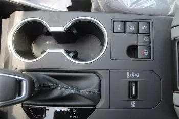 2023 TOYOTA HIGHLANDER GLE HYBRID 2.5L