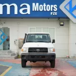 Toyota Land Cruiser Pick up 4.2Ltr Diesel 2022 White Color - Thumbnail 1