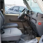 Toyota Land Cruiser Pick up 4.2Ltr Diesel 2022 White Color - Thumbnail 19