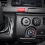 LHD - TOYOTA HIACE PANEL VAN 2.7 L PETROL 3 SEATER HR STD MT - Thumbnail 9