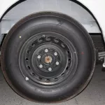 LHD - TOYOTA HIACE PANEL VAN 2.7 L PETROL 3 SEATER HR STD MT - Thumbnail 17