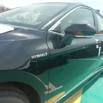 TOYOTA CAMRY 2.5L HYBRID GLE BLACK INSIDE BEIGE 2023 - Thumbnail 5