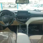 TOYOTA CAMRY 2.5L HYBRID GLE BLACK INSIDE BEIGE 2023 - Thumbnail 13