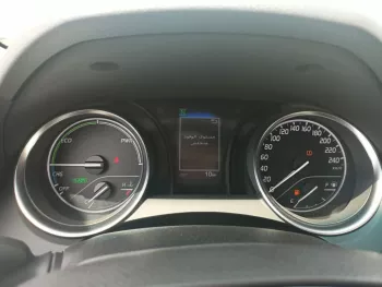 TOYOTA CAMRY 2.5L HYBRID GLE BLACK INSIDE BEIGE 2023