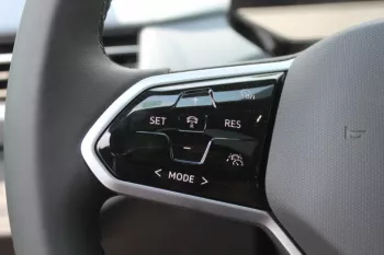 volkswagen ID.4 X Pro electric rwd 2022 blue