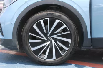 volkswagen ID.4 X Pro electric rwd 2022 blue