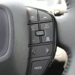 TOYOTA BZ4X PRO ELECTRIC 4X2 2023 - Thumbnail 10