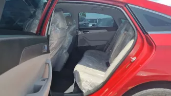 HYUNDAI SONATA 2019 RED 32811KM 2.4L