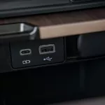 LEXUS RX 350H EXECUTIVE 2.5 HEV AT MY2023 – BLACK - Thumbnail 13