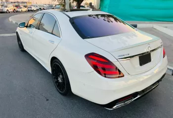 GRADE 4.5A S560L 2018 S65 AMG KIT KCHAUFFEUR EDITION ONLY 48000 KILOMETERS DONE FRESH JAPAN IMPORT