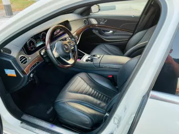 GRADE 4.5A S560L 2018 S65 AMG KIT KCHAUFFEUR EDITION ONLY 48000 KILOMETERS DONE FRESH JAPAN IMPORT