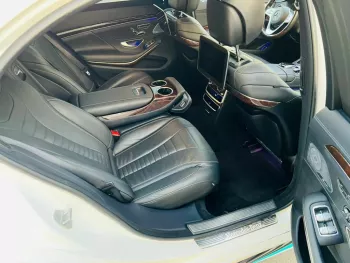 GRADE 4.5A S560L 2018 S65 AMG KIT KCHAUFFEUR EDITION ONLY 48000 KILOMETERS DONE FRESH JAPAN IMPORT