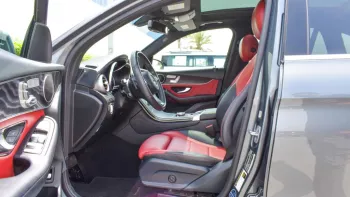Mercedes Benz GLC 300 2018 73,000 kilometers 2.0l